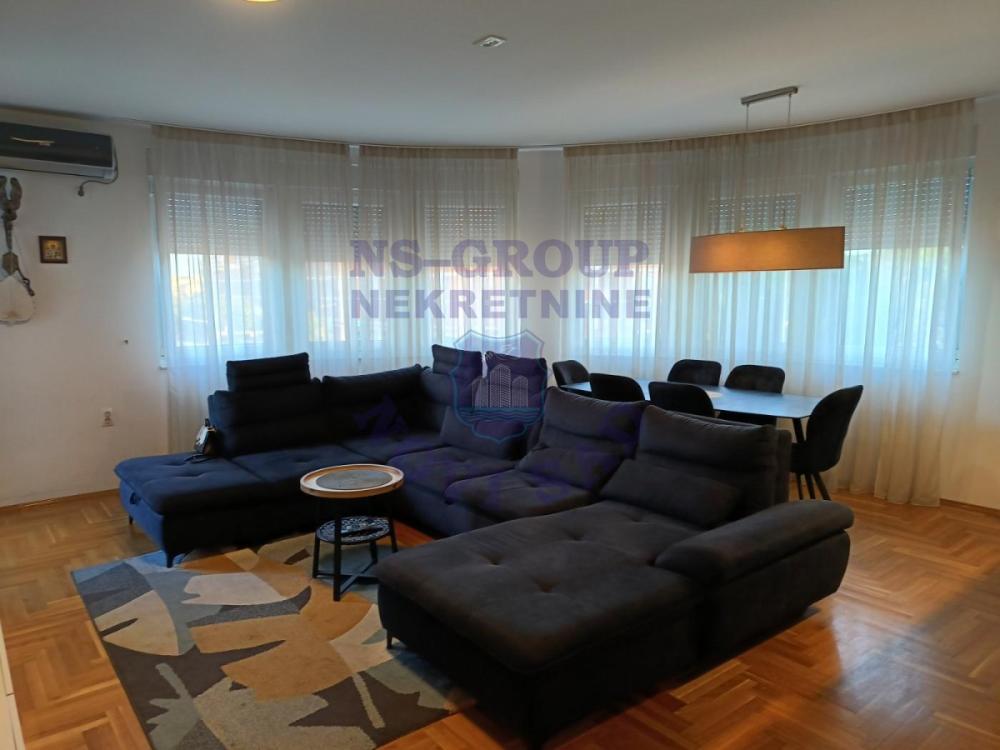 Slika 1 - Bulevar patrijarha Pavla (Somborski bulevar), 93m2, četvorosoban stan, novogradnja, 258.600 €