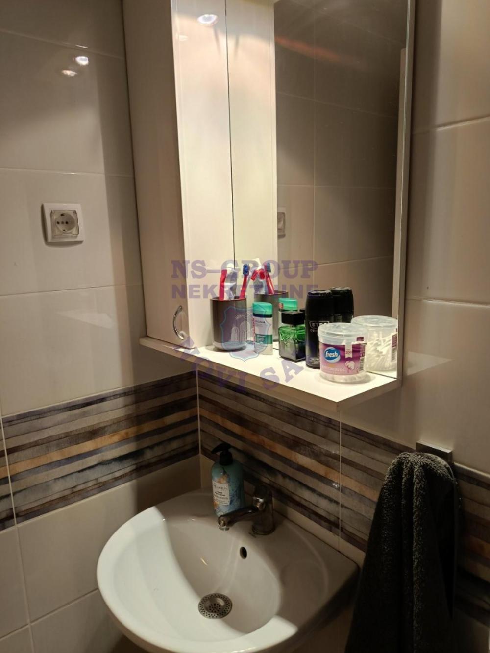 Slika 5 - Bulevar patrijarha Pavla (Somborski bulevar), 93m2, četvorosoban stan, novogradnja, 258.600 €