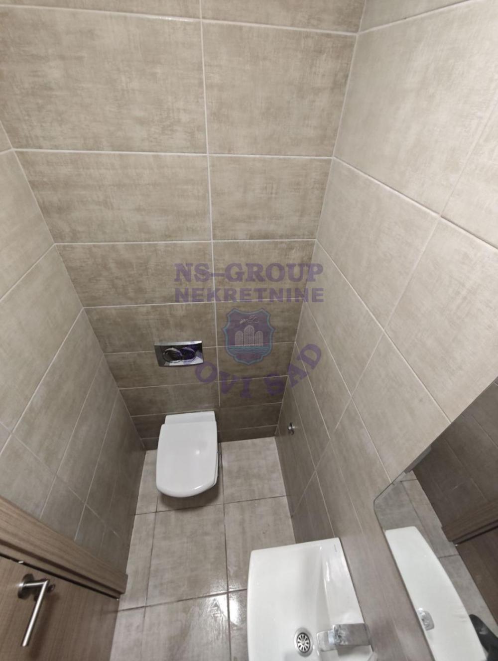 Slika 6 - Petrovaradin, dvoiposoban stan, novogradnja, 216.300 €