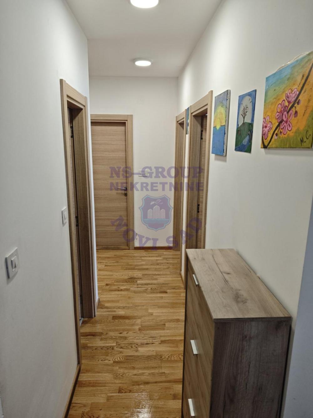 Slika 8 - Petrovaradin, dvoiposoban stan, novogradnja, 216.300 €
