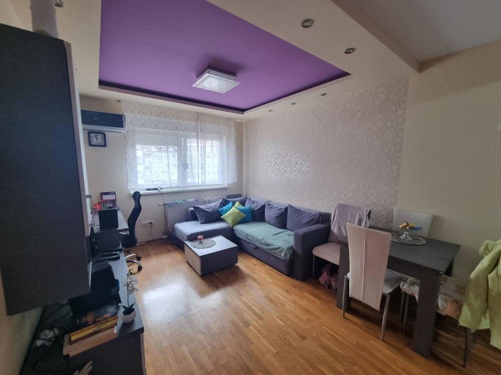 Glavna slika -Bulevar patrijarha Pavla (Somborski bulevar), 40m2, dvosoban stan, novogradnja, 127.310 €