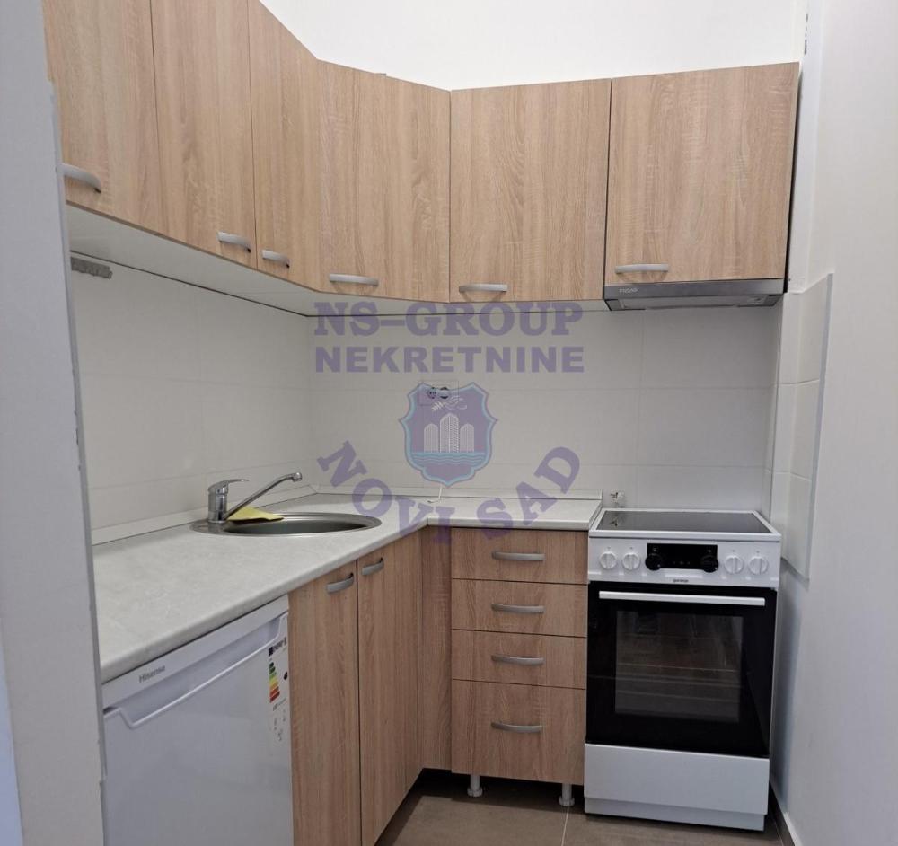 Slika 2 - Petrovaradin, 27m2, jednosoban stan, novogradnja, 83.850 €
