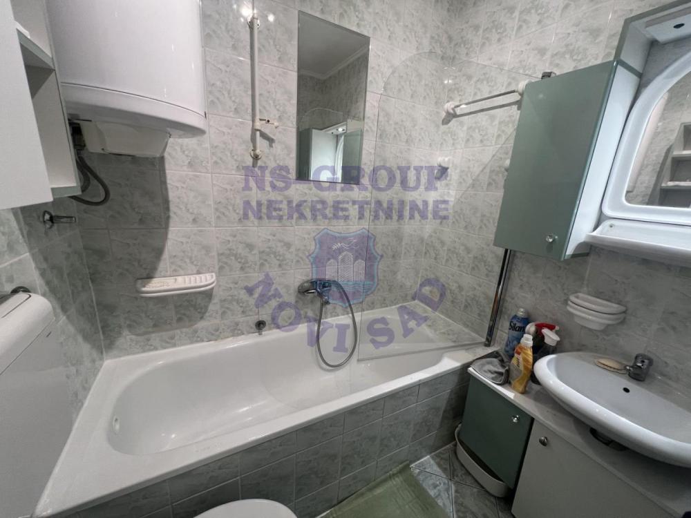 Slika 7 - Grbavica, 75m2, trosoban stan, novogradnja, 257.500 €