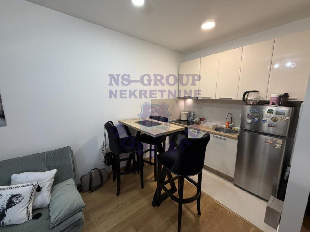 Slika 3 - Bulevar patrijarha Pavla (Somborski bulevar), 38m2, dvosoban stan, novogradnja, 133.900 €
