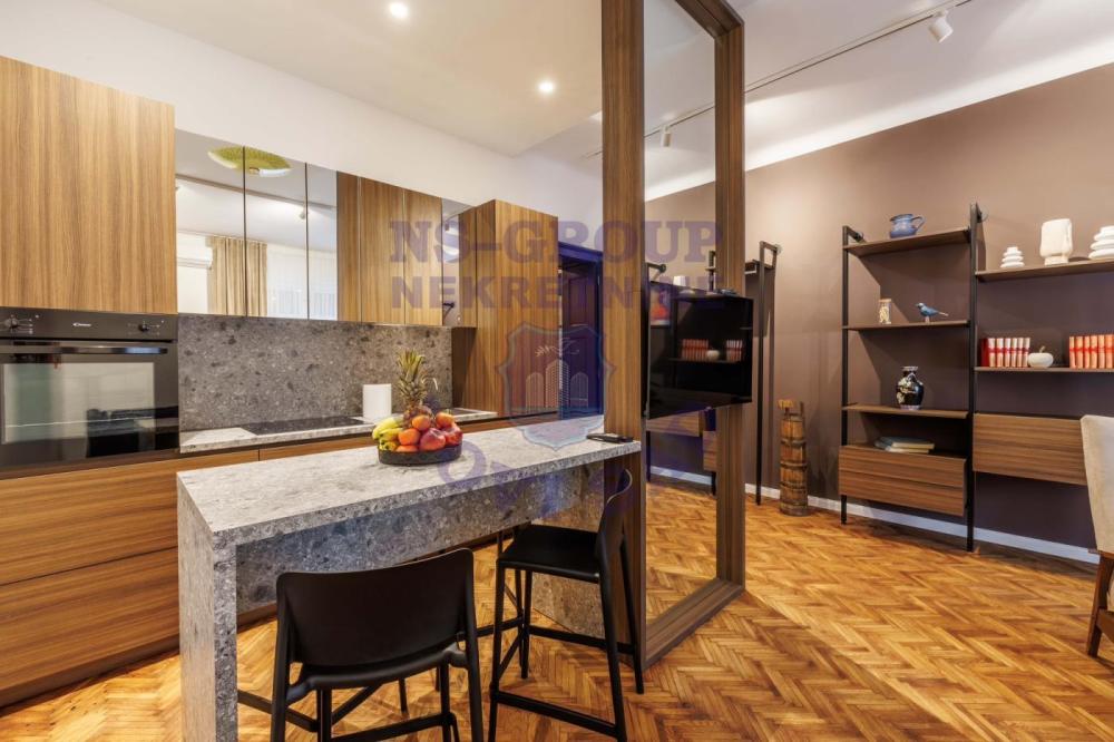 Slika 5 - Novi Sad centar, 130m2, četvoroiposoban stan, novogradnja, 515.000 €
