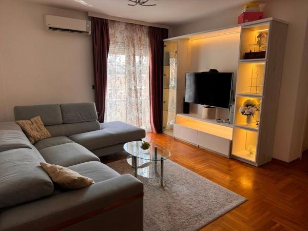 Glavna slika -Novi Sad centar, 74m2, trosoban stan, novogradnja, 229.000 €