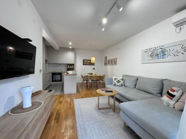 Glavna slika -Novo naselje, 58m2, dvoiposoban stan, novogradnja, 206.000 €