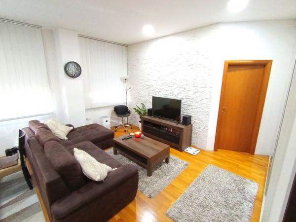 Glavna slika -Novi Sad, 43m2, jednoiposoban stan, novogradnja, 121.000 €