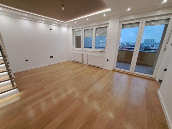 Glavna slika -Bulevar patrijarha Pavla (Somborski bulevar), 69m2, trosoban stan, novogradnja, 156.360 €