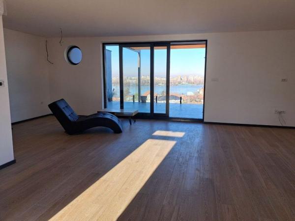 Glavna slika -Sremska Kamenica, 151m2, četvorosoban stan, novogradnja, 509.850 €