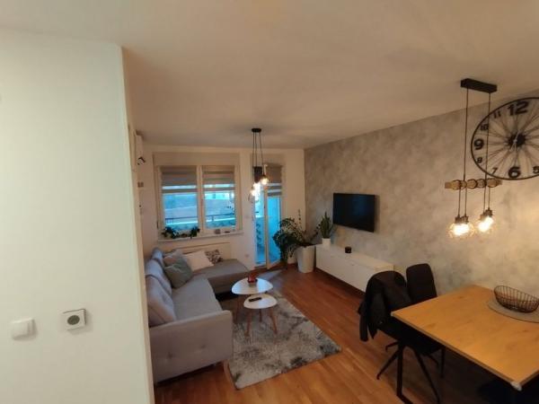 Glavna slika -Bulevar patrijarha Pavla (Somborski bulevar), 56m2, dvoiposoban stan, novogradnja, 159.650 €