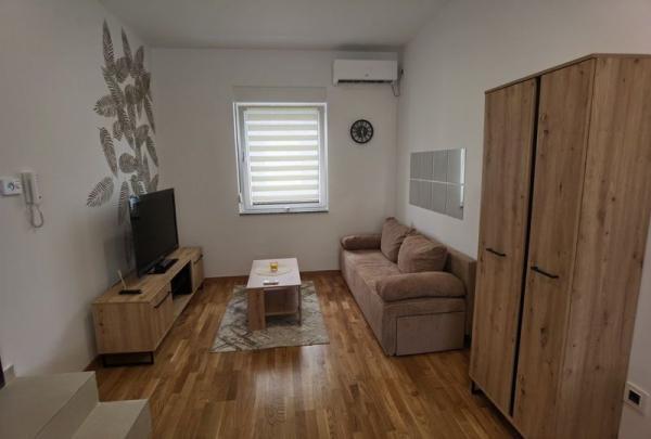 Glavna slika -Petrovaradin, 23m2, jednosoban stan, novogradnja, 50.000 €