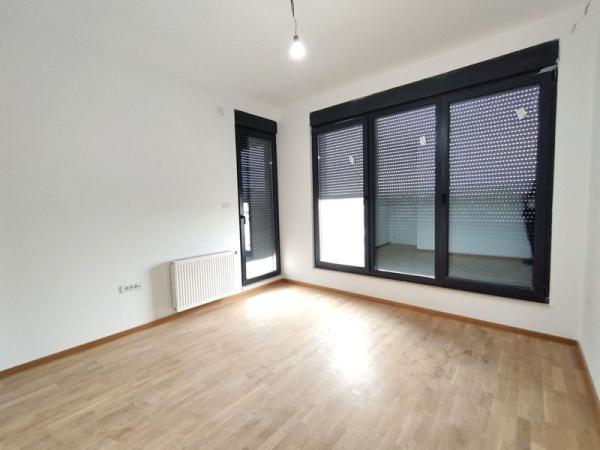 Glavna slika -Bulevar oslobođenja, 429m2, stan, novogradnja, 700.000 €