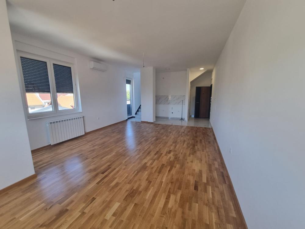 Glavna slika -Telep, 101m2, četvorosoban stan, novogradnja, 229.900 €