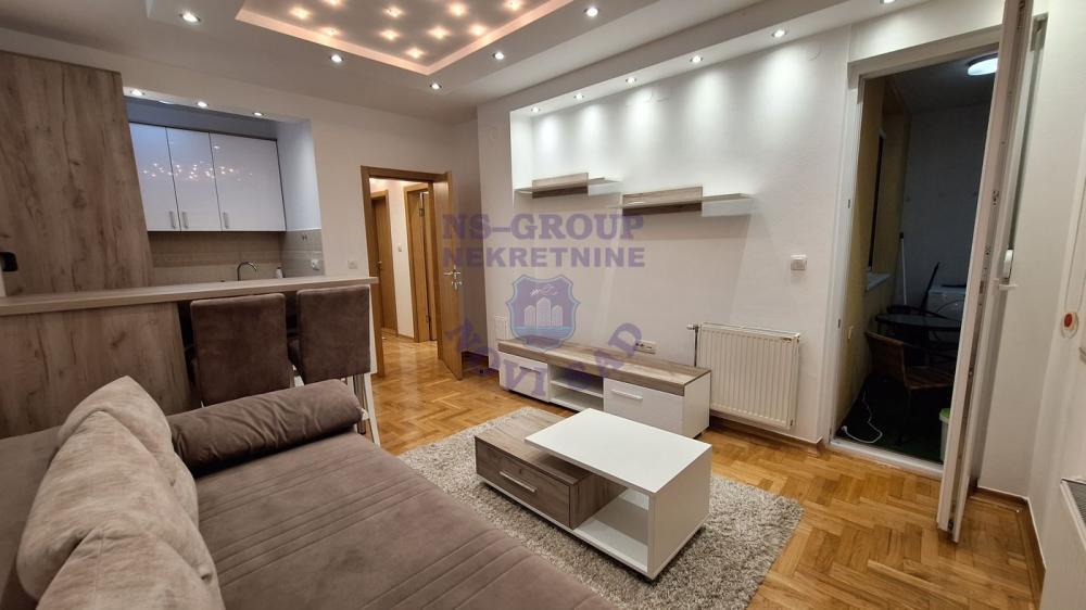 Glavna slika -Bulevar patrijarha Pavla (Somborski bulevar), 46m2, dvosoban stan, novogradnja, 123.600 €