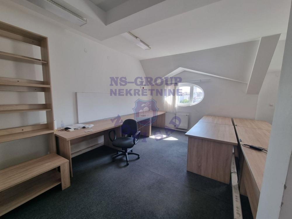 Glavna slika -Novi Sad centar, 136m2, petosoban stan, novogradnja, 392.230 €