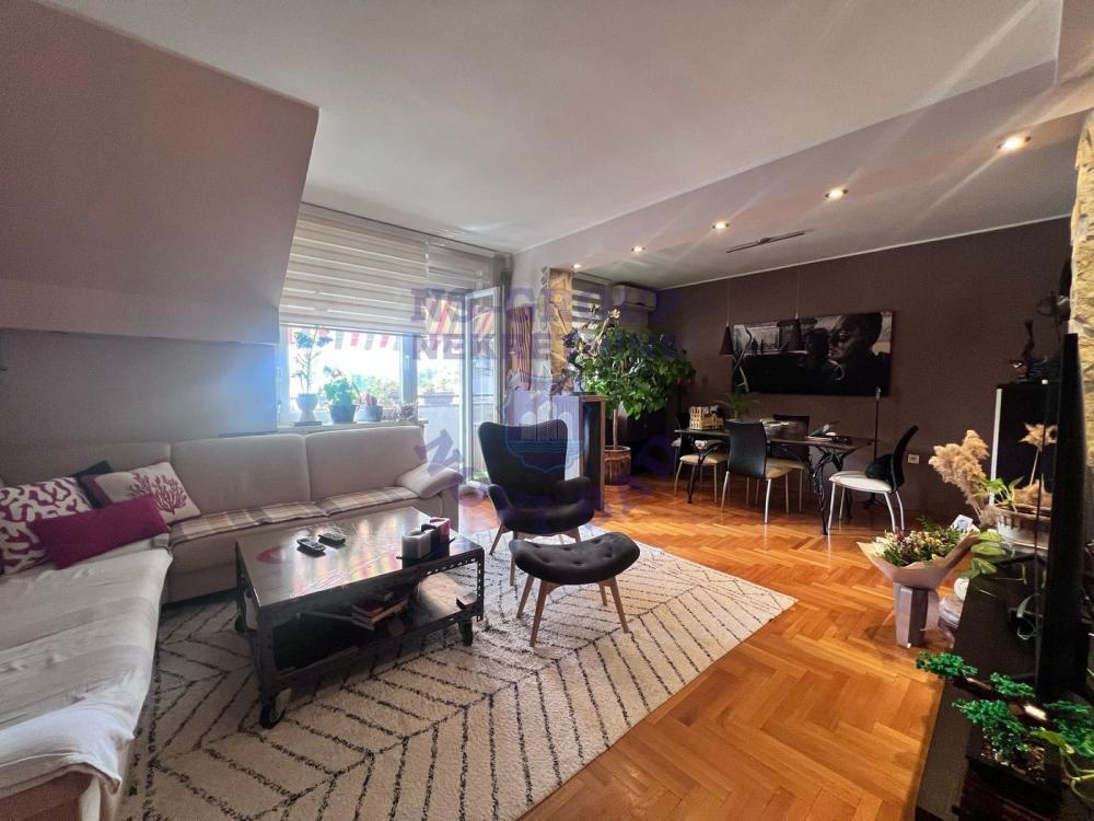 Glavna slika -Bulevar oslobođenja, 127m2, četvorosoban stan, novogradnja, 300.800 €