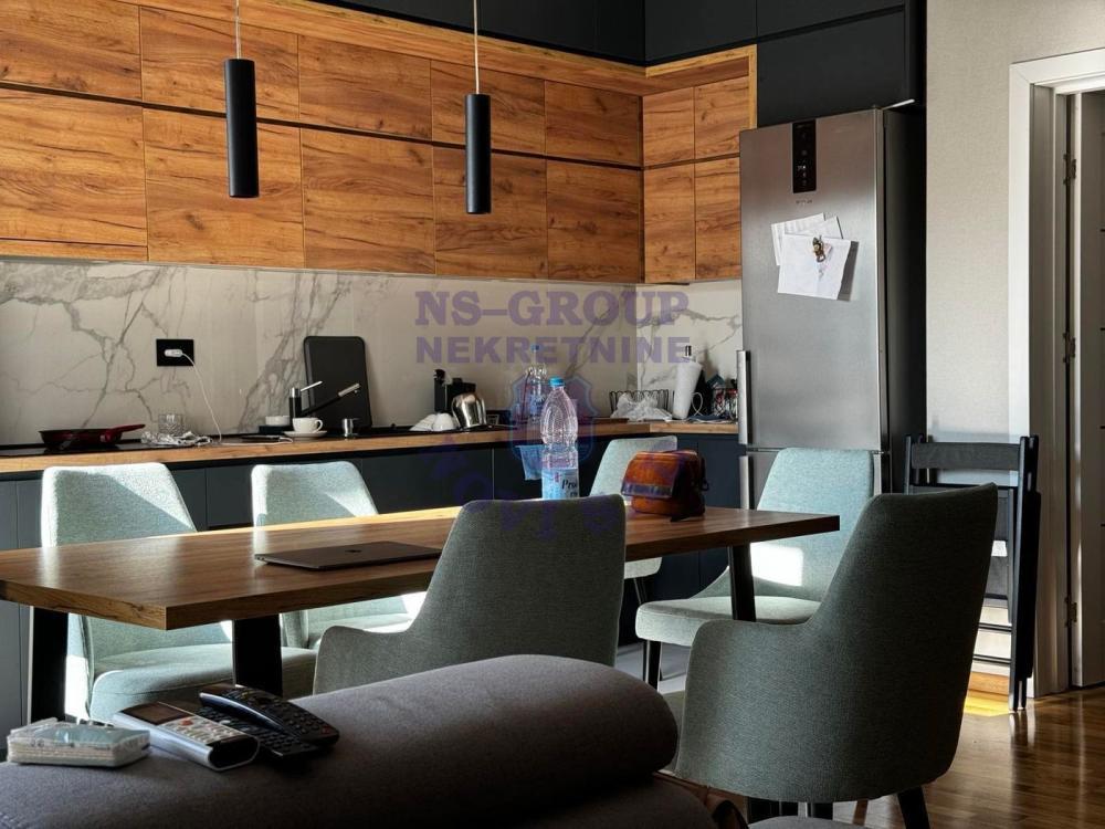 Glavna slika -Petrovaradin, 106m2, četvorosoban stan, novogradnja, 220.000 €