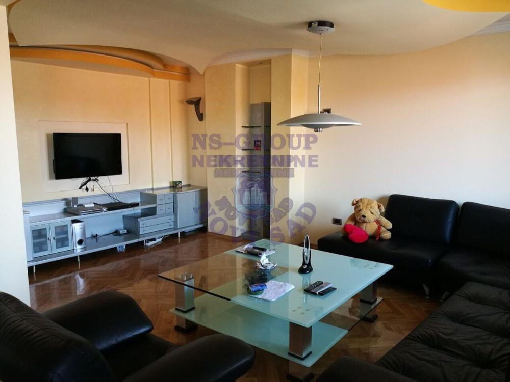 Glavna slika -Novi Sad centar, 169m2, petosoban stan, novogradnja, 435.180 €