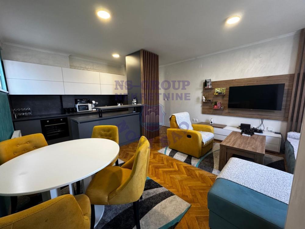 Glavna slika -Novi Sad centar, 68m2, trosoban stan, novogradnja, 210.120 €