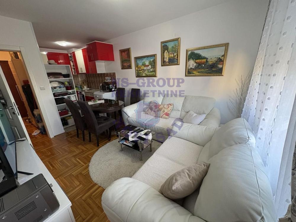 Glavna slika -Bulevar patrijarha Pavla (Somborski bulevar), 38m2, jednoiposoban stan, novogradnja, 114.330 €