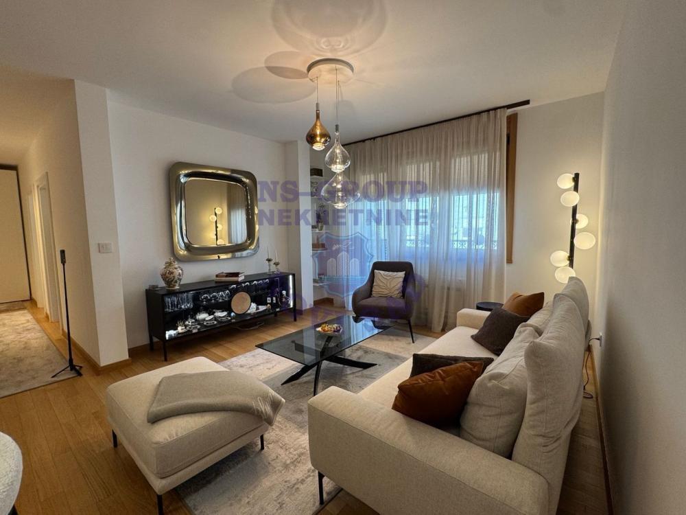 Glavna slika -Bulevar oslobođenja, 64m2, trosoban stan, novogradnja, 371.300 €