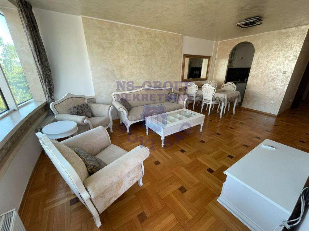 Glavna slika -Bulevar patrijarha Pavla (Somborski bulevar), 91m2, četvorosoban stan, novogradnja, 236.900 €
