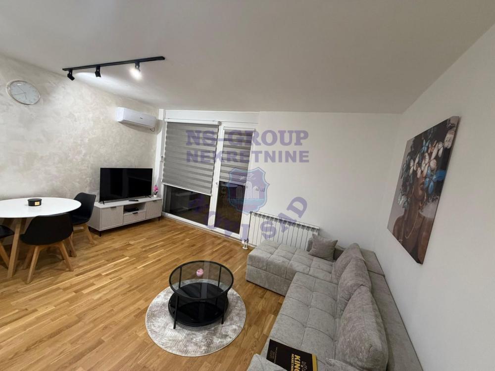 Glavna slika -Bulevar patrijarha Pavla (Somborski bulevar), 44m2, dvosoban stan, novogradnja, 122.000 €