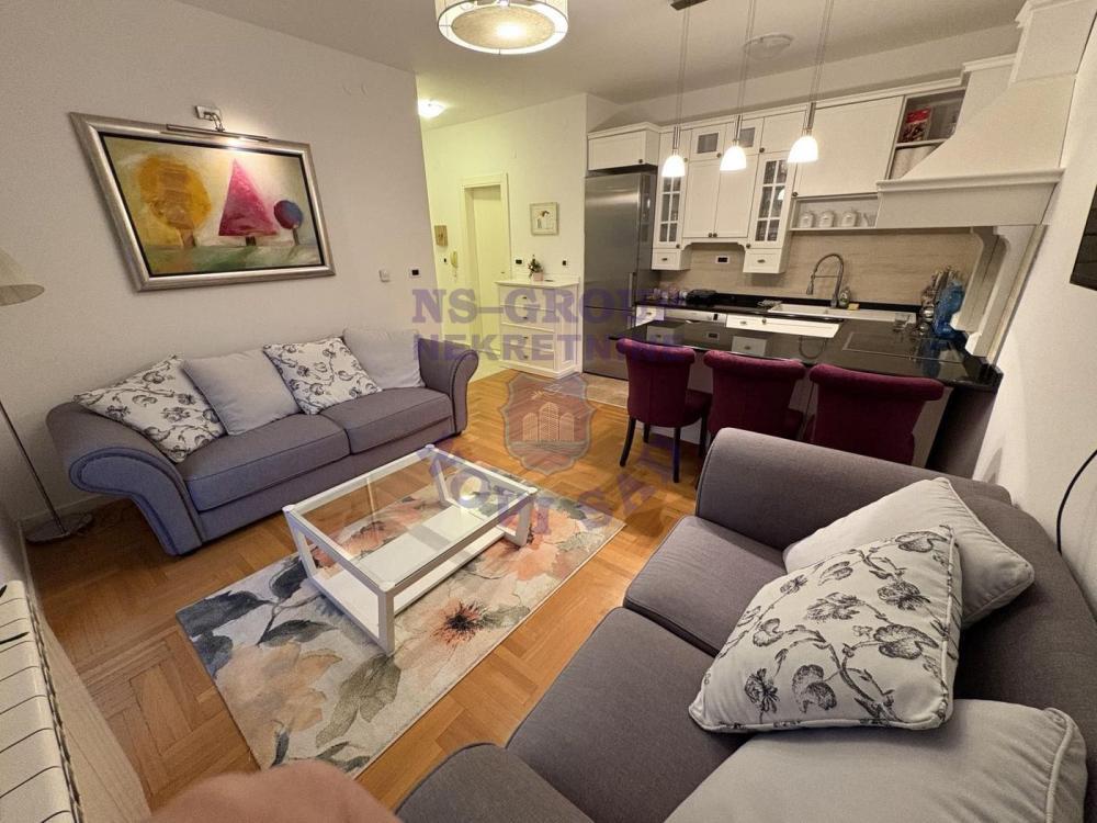 Glavna slika -Novi Sad centar, 37m2, dvosoban stan, novogradnja, 164.800 €