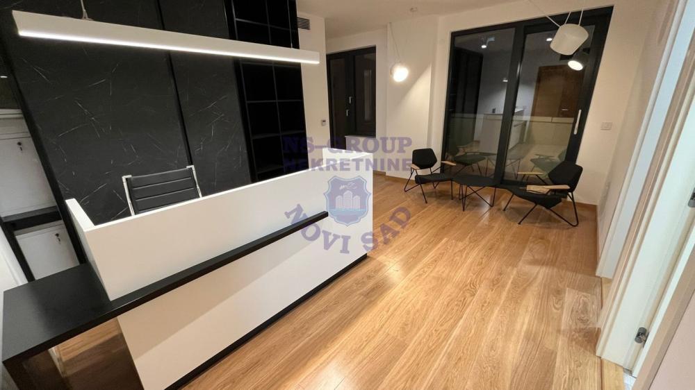 Glavna slika -Novi Sad centar, 101m2, trosoban stan, novogradnja, 447.330 €