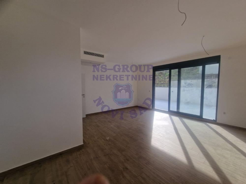 Glavna slika -Petrovaradin, 89m2, četvorosoban stan, novogradnja, 275.000 €