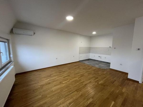 Glavna slika -Novo naselje, 81m2, četvorosoban stan, novogradnja, 179.420 €