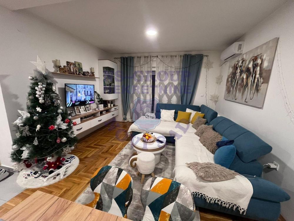 Glavna slika -Klisa, 73m2, troiposoban stan, novogradnja, 143.170 €