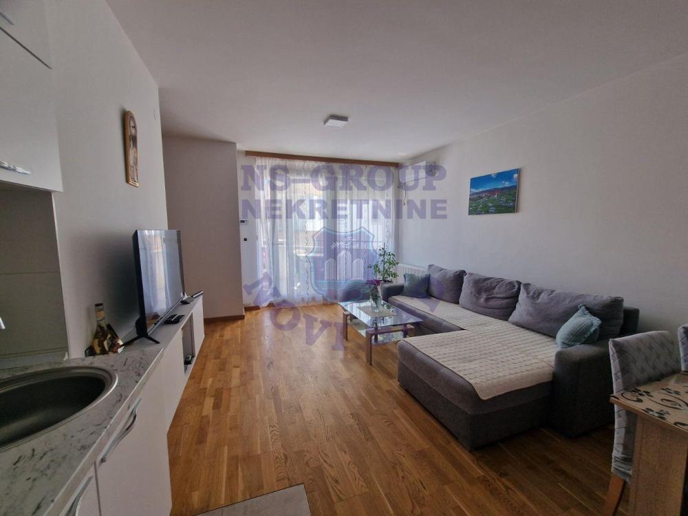 Glavna slika -Bulevar patrijarha Pavla (Somborski bulevar), 43m2, jednoiposoban stan, novogradnja, 137.000 €
