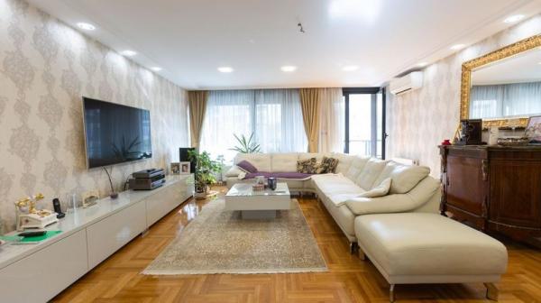 Glavna slika -Grbavica, 155m2, petosoban stan, novogradnja, 415.000 €