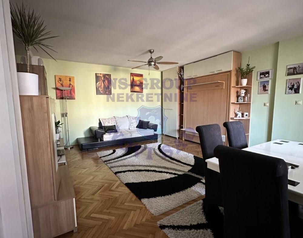 glavna slika oglasa