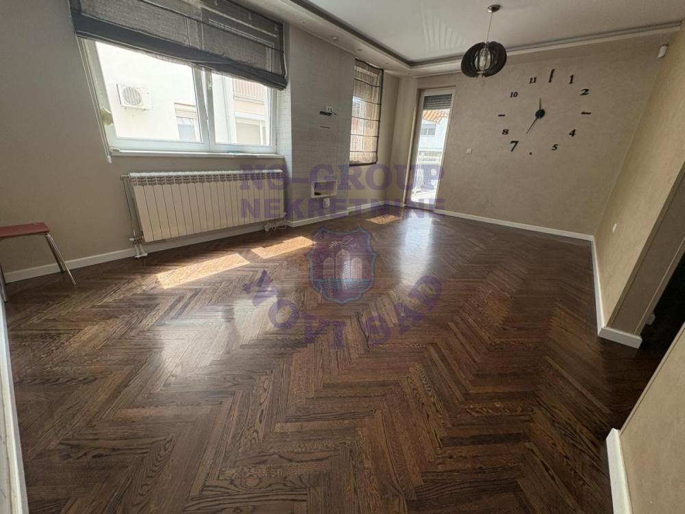 Glavna slika -Novi Sad centar, 94m2, četvorosoban stan, novogradnja, 190.960 €
