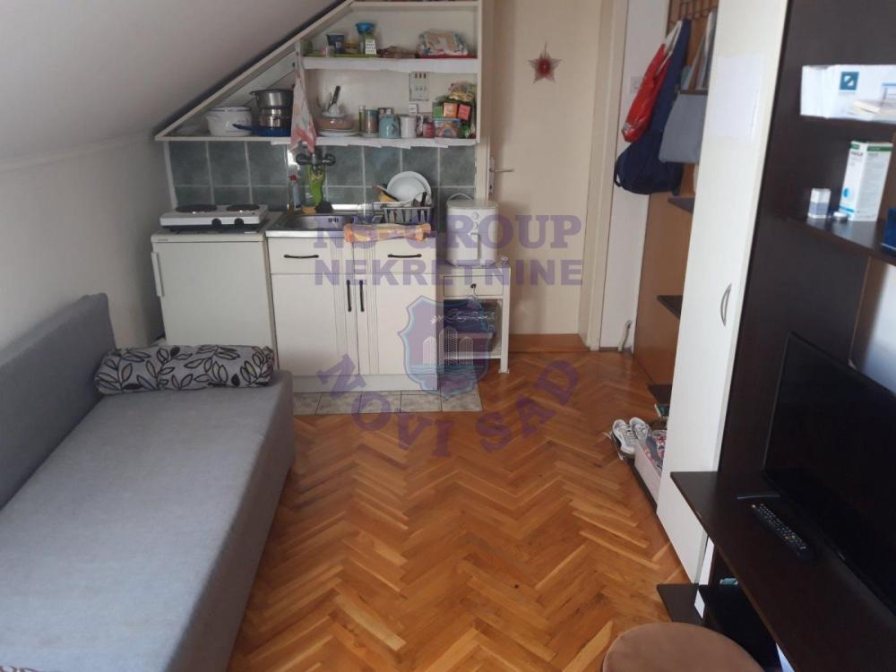 Glavna slika -Bulevar oslobođenja, 15m2, stan, novogradnja, 53.000 €