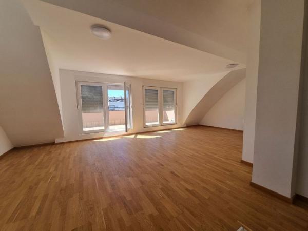 Glavna slika -Novi Sad, 98m2, četvorosoban stan, novogradnja, 192.610 €