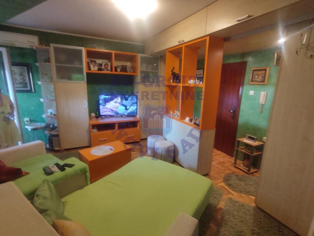 Glavna slika -Bulevar patrijarha Pavla (Somborski bulevar), 36m2, jednoiposoban stan, novogradnja, 123.600 €