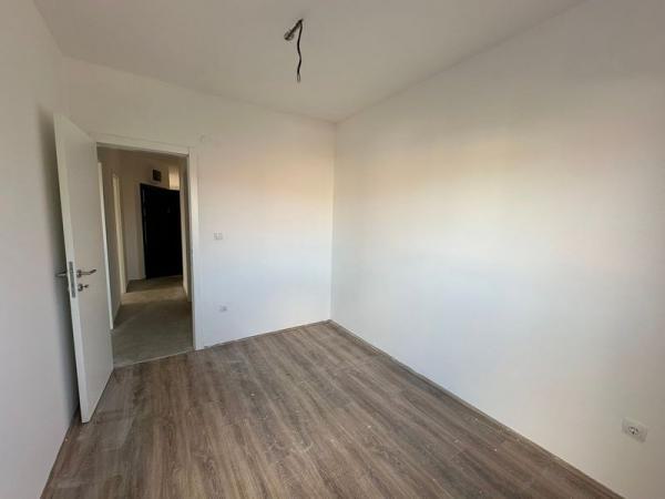 Glavna slika -Veternik, 75m2, troiposoban stan, novogradnja, 100.430 €